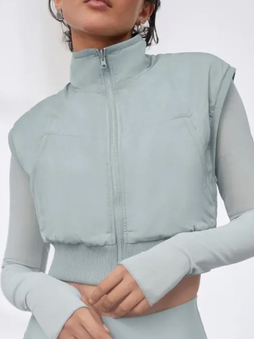 Alo In Motion Vest Cosmic Grey-  Like New